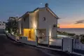 4 bedroom Villa 210 m² Rijeka Rezevici, Montenegro