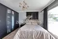 5 room villa 250 m² in Mahmutlar, Turkey