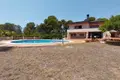 Вилла 4 спальни 600 м² la Nucia, Испания