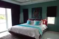Villa de tres dormitorios 360 m² Kathu, Tailandia