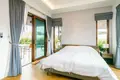 Villa de tres dormitorios 293 m² Rawai, Tailandia