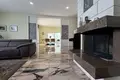 villa de 5 dormitorios 700 m² Icici, Croacia