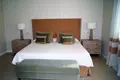4-Schlafzimmer-Villa 550 m² Alicante, Spanien