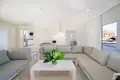 Villa de 4 dormitorios 300 m² Alfaz del Pi, España