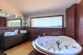 4 bedroom house 700 m² La Spezia, Italy