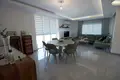 4 bedroom apartment 240 m² Alanya, Turkey