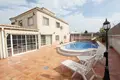 Haus 7 Zimmer 400 m² Torrevieja, Spanien