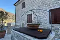 2 bedroom Villa 300 m² Herceg Novi, Montenegro