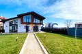 Квартира 5 комнат 164 м² Равда, Болгария