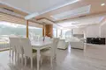 2 bedroom apartment 210 m² Budva, Montenegro