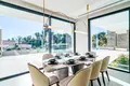 5 bedroom villa 390 m² Marbella, Spain