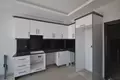 Квартира 2 комнаты 80 м² Махмутлар центр, Турция