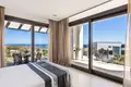 villa de 5 dormitorios 860 m² Marbella, España