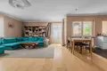 Mieszkanie 4 pokoi 120 m² w Warszawa, Polska