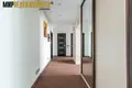Mieszkanie 2 pokoi 69 m² Mińsk, Białoruś