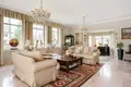 8 room house 632 m² Warsaw, Poland