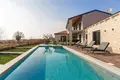 Villa 4 chambres 300 m² Porec, Croatie