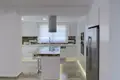Dom 5 pokojów 350 m² Agios Tychonas, Cypr