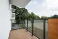 Commercial property 2 rooms 48 m² in Warsaw, Poland