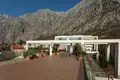 Apartamento 6 habitaciones 381 m² Dobrota, Montenegro