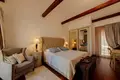 3 bedroom villa 193 m² Dobrota, Montenegro