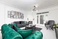 3 bedroom apartment 140 m² Muratpasa, Turkey