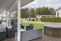 Dom 4 pokoi 108 m² Raisio, Finlandia