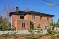 Casa de campo 326 m² Kalodziscanski sielski Saviet, Belarús