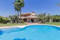 villa de 7 chambres 650 m² Benidorm, Espagne