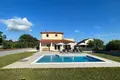 Villa de tres dormitorios 149 m² Vinkuran, Croacia