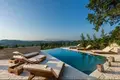 4 bedroom Villa 240 m² Souleika, Greece