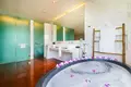 Villa de 4 dormitorios 600 m² Phuket, Tailandia