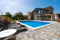 2 bedroom Villa 153 m² Grad Rovinj, Croatia