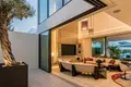 Haus 4 Schlafzimmer 693 m² Malaga, Spanien