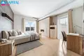 Casa 220 m² Didieji Gulbinai, Lituania