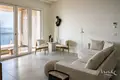 Квартира 1 спальня 77 м² Тиват, Черногория