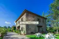 Commercial property 590 m² in Castellina in Chianti, Italy