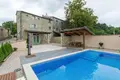 Villa de tres dormitorios 115 m² Umag, Croacia