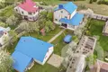 Cottage 225 m² Miadziel, Belarus