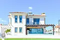 Casa 5 habitaciones 250 m² Ayia Thekla, Chipre