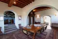 Investment 630 m² in Castellina in Chianti, Italy