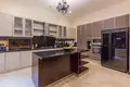 4-Schlafzimmer-Villa 534 m² Balangan, Indonesien