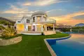 5 bedroom villa 745 m² l Alfas del Pi, Spain