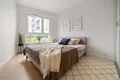 2 room apartment 43 m² in Warsaw, Poland