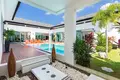 3 bedroom villa 200 m² Phuket, Thailand