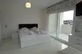 4 bedroom apartment 250 m² Mahmutlar, Turkey