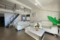Mieszkanie 2 pokoi 63 m² Sveti Stefan, Czarnogóra