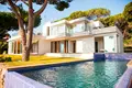 4 bedroom house 400 m² Lloret de Mar, Spain