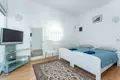 Villa 8 bedrooms 285 m² Monterol, Croatia