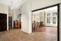 Квартира 586 м² Познань, Польша